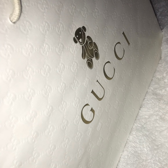 gucci baby store